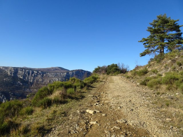Une portion de piste n'enlève rien au charme de la boucle
