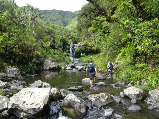 Jolie ravine en aval de la première cascade