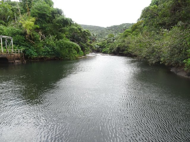 La retenue qui alimente les prises d'eau