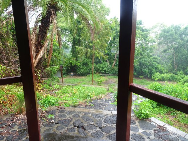 Un kiosque, idéal pour se protéger des averses comme du soleil !