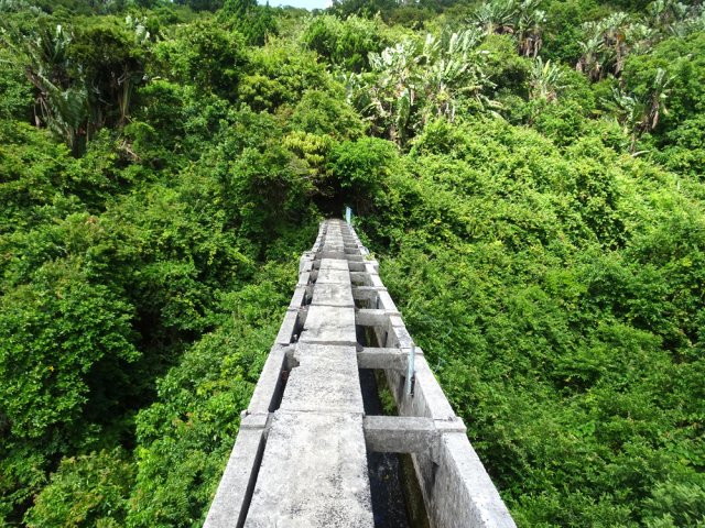 La deuxième partie de la passerelle ne s'adresse pas aux acrophobes