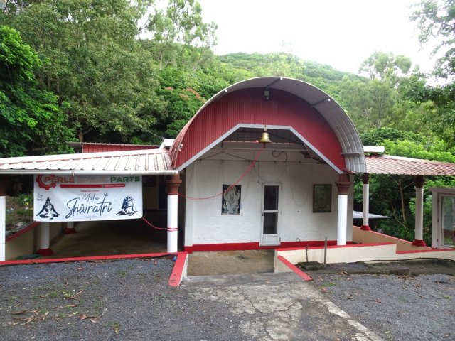Le modeste temple Shri Maheshwarnath Mandir de Crève Cœur