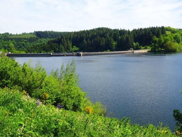 On arrive au barrage en moins de 4 heures