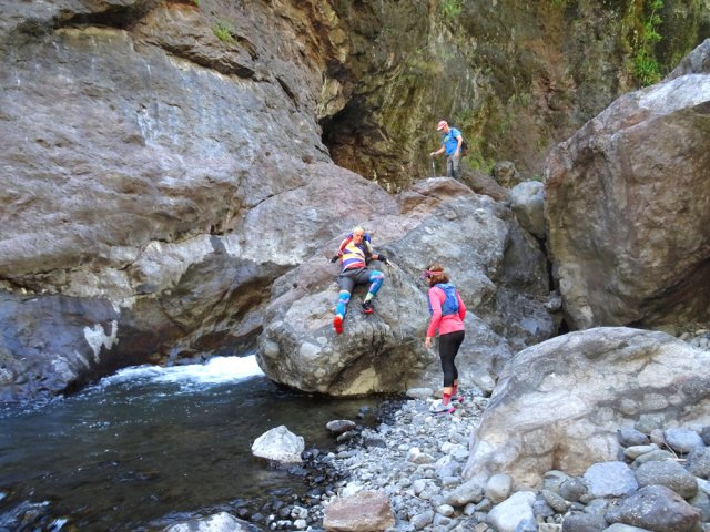 Premier passage légèrement acrobatique